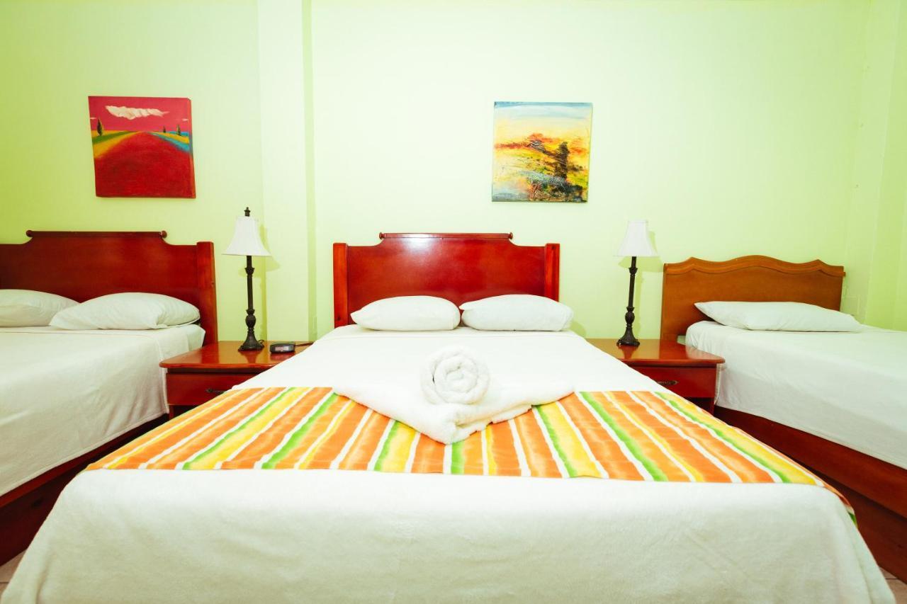 Beverly'S Oasis Suites Scarborough Kültér fotó
